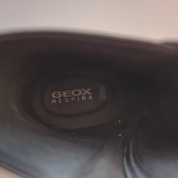 Geox Respira Heel Ankle Boots 8.5 (39) - Picture 8 of 8